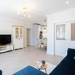 Toompea Castle 2 Bedroom Old Town Apartment