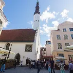 Toompea Castle 2 Bedroom Old Town Apartment Reval