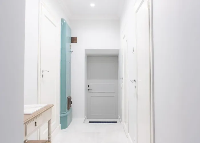 Apartment Toompea Castle 2 Bedroom Old Town Tallinn