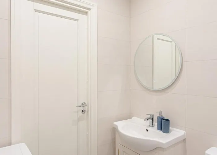 Toompea Castle 2 Bedroom Old Town Talin