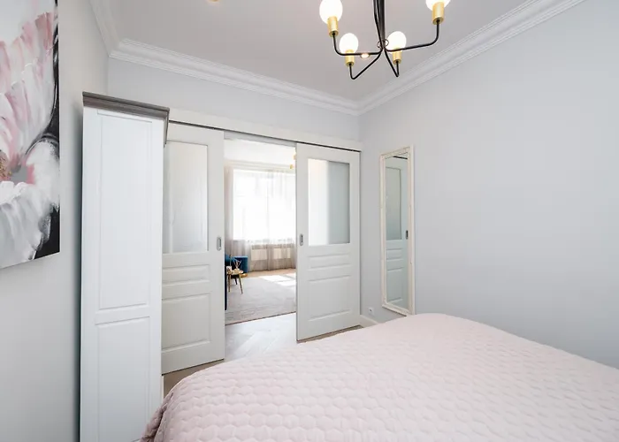 Toompea Castle 2 Bedroom Old Town דירה