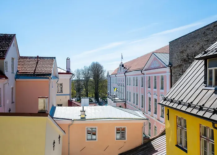 Toompea Castle 2 Bedroom Old Town Apartamento *