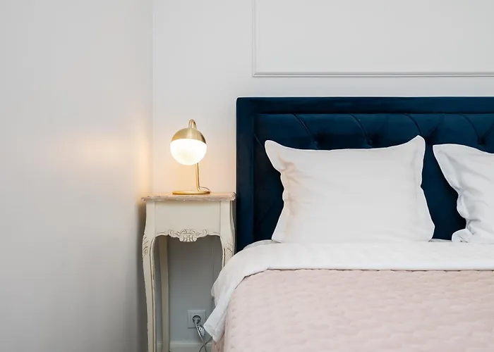 Toompea Castle 2 Bedroom Old Town דירה