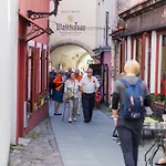 Toompea Castle 2 Bedroom Old Town タリン