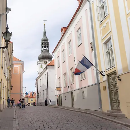 Korter Toompea Castle 2 Bedroom Old Town *