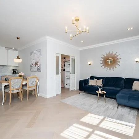 Toompea Castle 2 Bedroom Old Town Korter